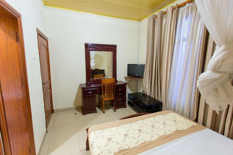 Corina K Guest House Кигали Экстерьер фото